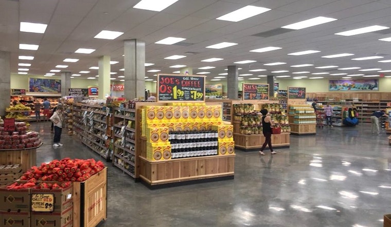 Trader Joe's opens in downtown Minneapolis