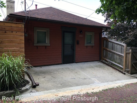 Renting in Point Breeze: What will $900 get you?