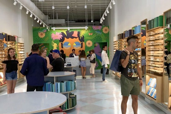 Warby Parker opens new vision center in Coconut Grove