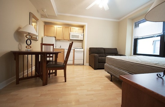Check out today's cheapest rentals in the Gold Coast, Chicago