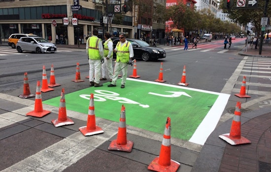 Photo: Left-Turn Bike Box Comes To Seventh & Market