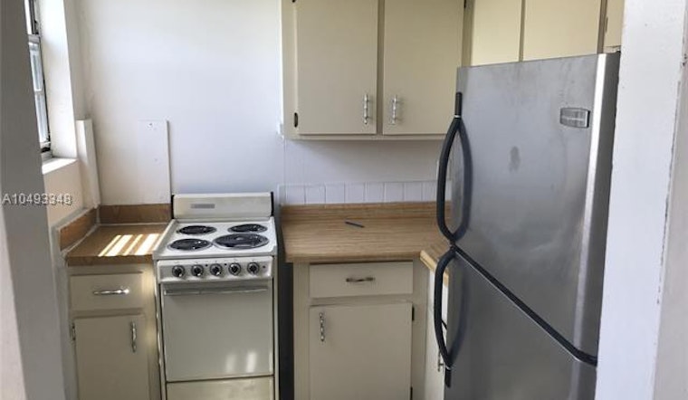 Explore today's cheapest rentals in Miami