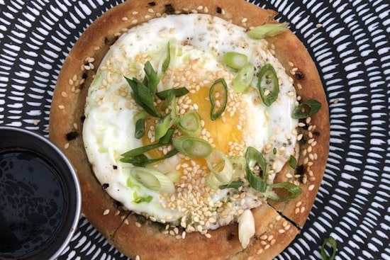Asian brewpub Bixi Beer brings fusion cuisine to Logan Square