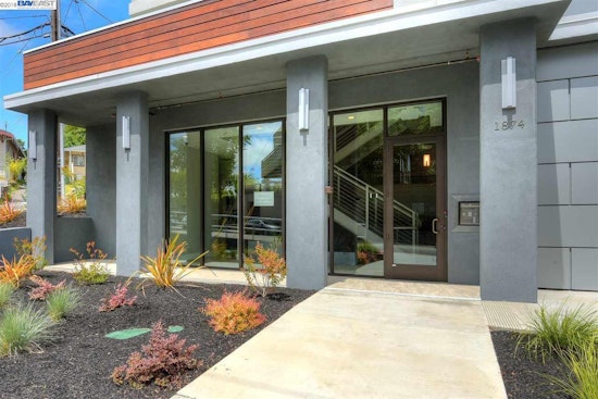 What's the priciest residential rental available in Walnut Creek?