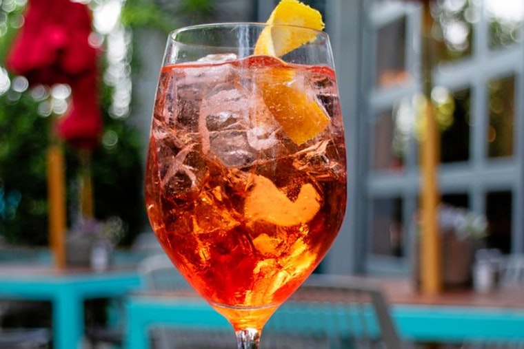 Bar Joe opens in Hollywood with cocktails, mocktails and finger foods