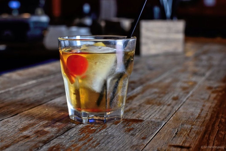 Drink up: Miami Beach's top 4 dive bars