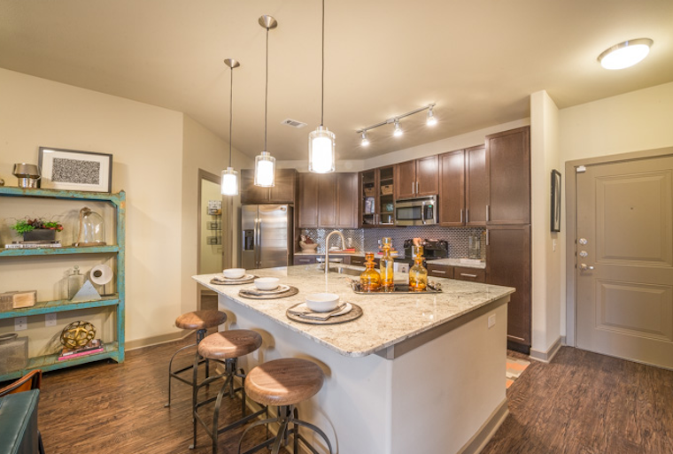 What will $1,000 rent you in Fort Worth, right now?