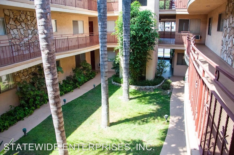 Here are today's cheapest rentals in Canoga Park, Los Angeles