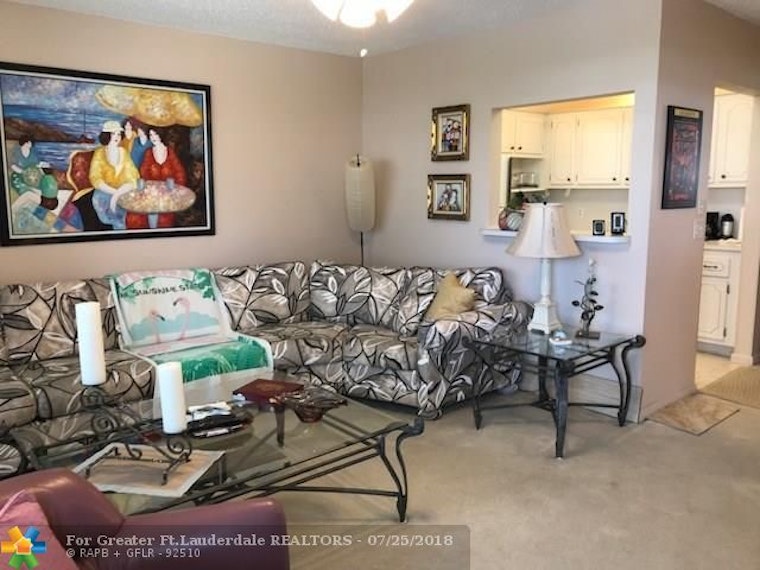 Renting in Deerfield Beach: What will $1,800 get you?