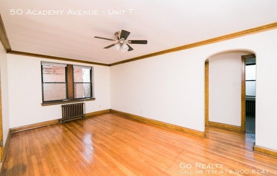 What does $900 rent you in Mount Lebanon?
