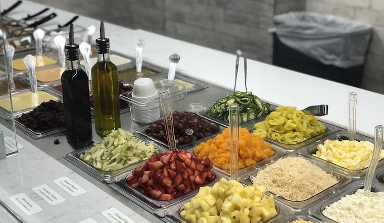 New fast-casual Salata opens in downtown Dallas