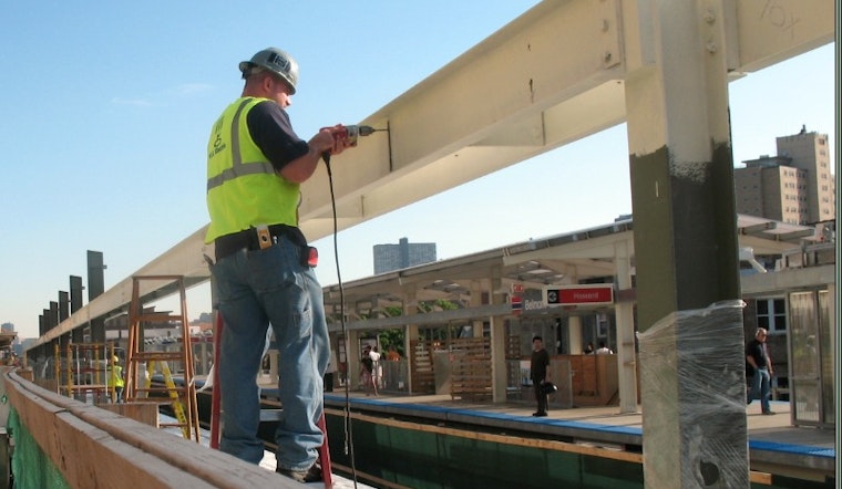 Software added most Chicago jobs last month; employees rate construction highest