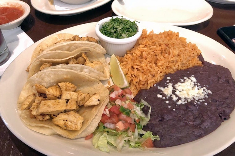 El Vecino brings Tex-Mex fare and margaritas to Oak Lawn