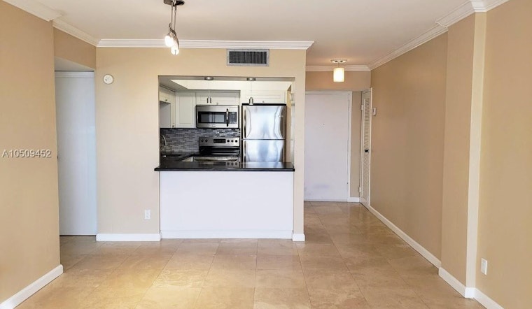 Renting in Miami: What will $1,700 get you?