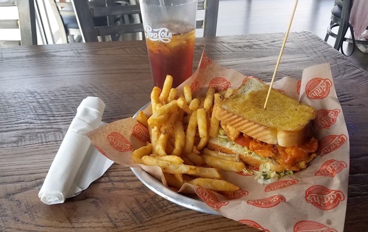 Coach's Neighborhood Grill now open in Statesville