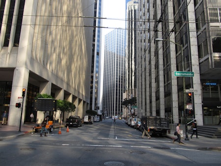 FiDi/North Beach Crime: Robbery at knifepoint, woman shot in car, phone thief punches woman, more