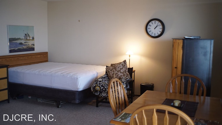 What's the cheapest rental available in Spring Garden, right now?