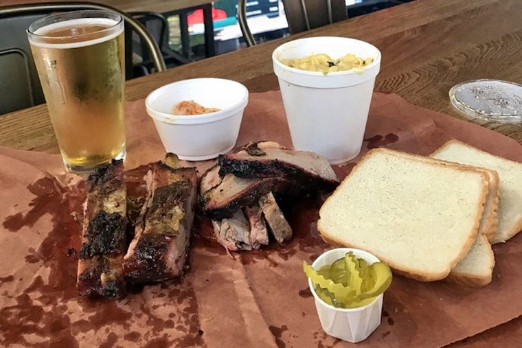 Lockhart Smokehouse opens in Arlington's Texas Live! complex