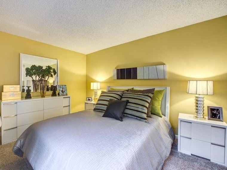 What will $1,800 rent you in Woodland Hills, right now?