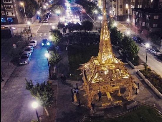 Hayes Valley Week: Cocktails In Vintage Glassware, A Photo Exhibition And Mastering Arm Balances