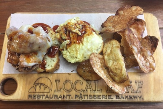 Explore the top 5 spots for food and drinks near First Ward Park