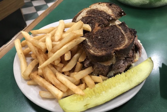 Cheap eats: Boston's top 5 low-priced diners
