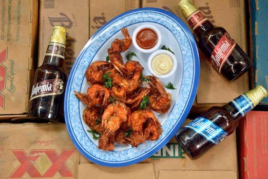La Cerveceria de Barrio brings beer and Mexican seafood to Lincoln Road