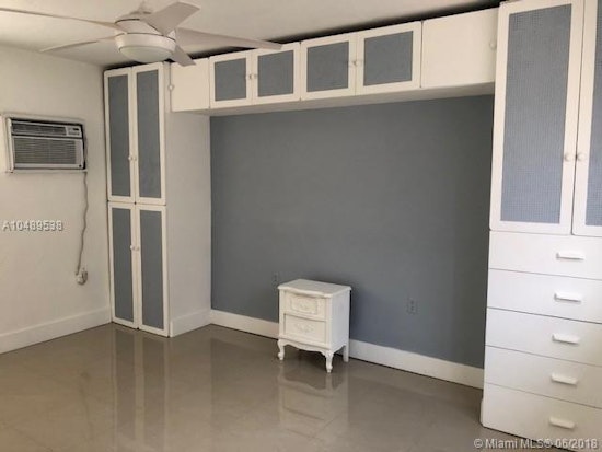 Explore today's cheapest rentals in Coral Way, Miami
