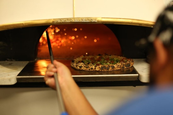 Ronan debuts on Melrose with cocktails, wood-fired pizza and more