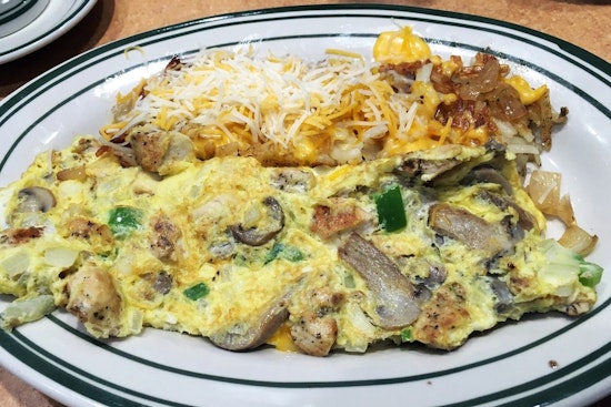 3 new spots to score breakfast and brunch eats in Charlotte