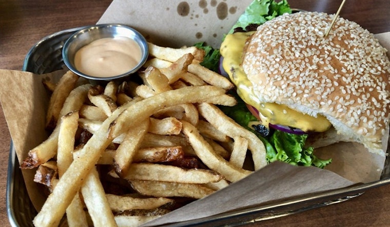New Tap & Burger opens in Belleview Station