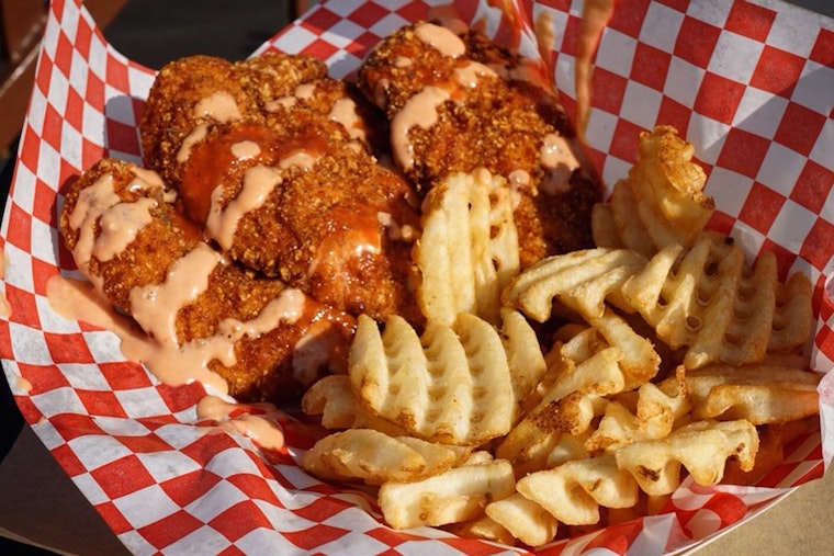 Mad Chicken opens its doors in Santa Ana with wraps, wings and fried fare