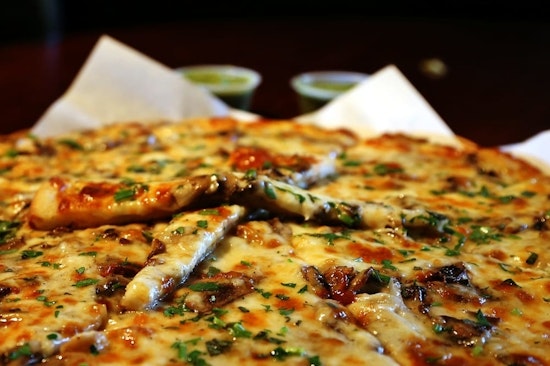 Oakland Eats: Sliver Pizzeria expanding to Rockridge, Payback Bar debuts, 4505 pops up at Old Kan