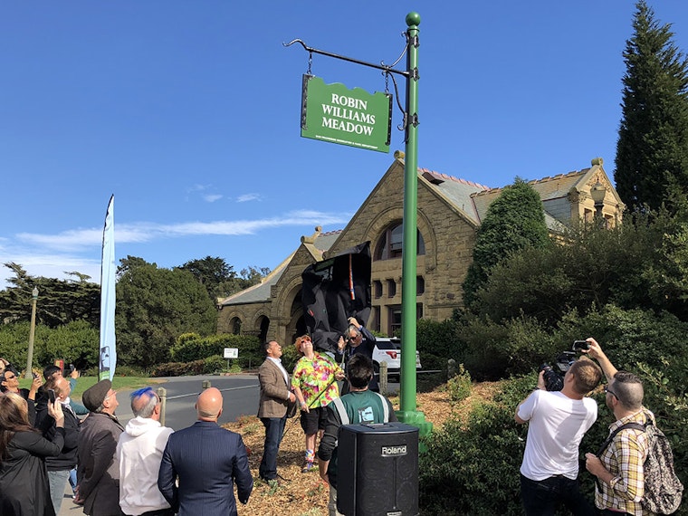 Golden Gate Park unveils new Robin Williams Meadow sign