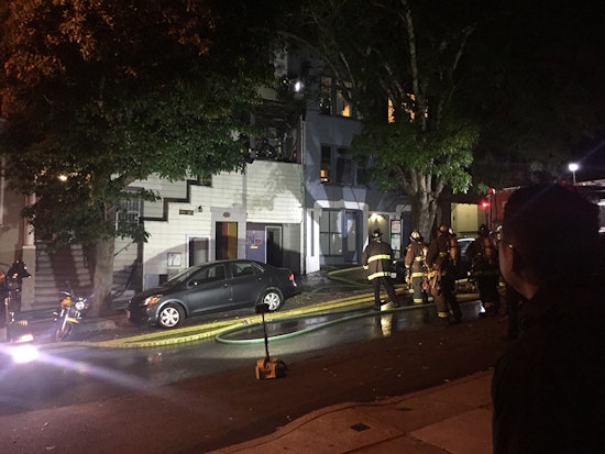 Late-night Duboce Triangle fire displaces 8