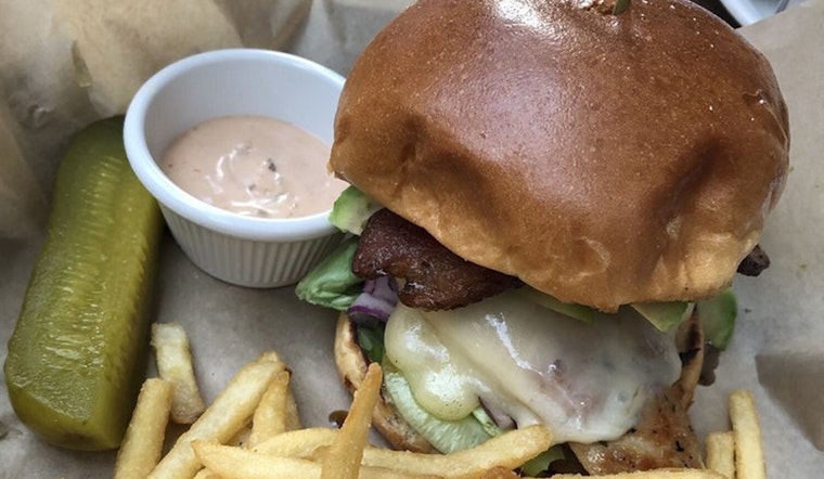 Burger Yard opens on Española Way with organic burgers, milkshakes and more