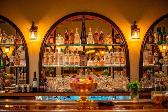 Cocktail lounge Rita opens in Sherman Oaks, with libations and live music