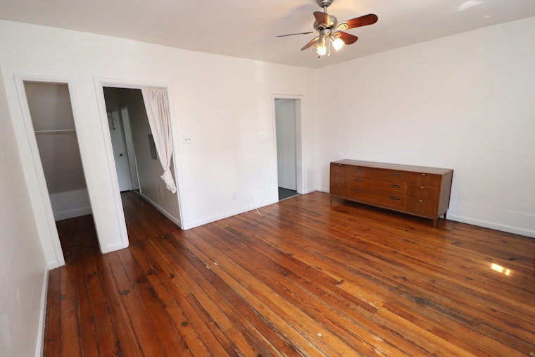 What will $1,200 rent you in Rittenhouse, right now?