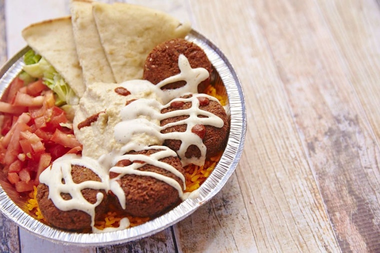The Halal Guys brings Middle Eastern fare to Medical Center area