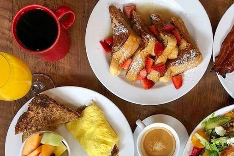 Famous Toastery brings its breakfast and brunch fare to Matthews