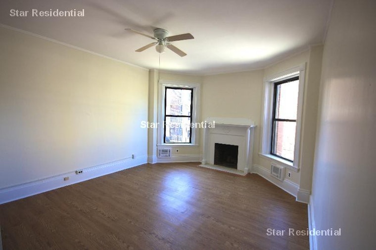 Renting in Kenmore: What will $2,000 get you?