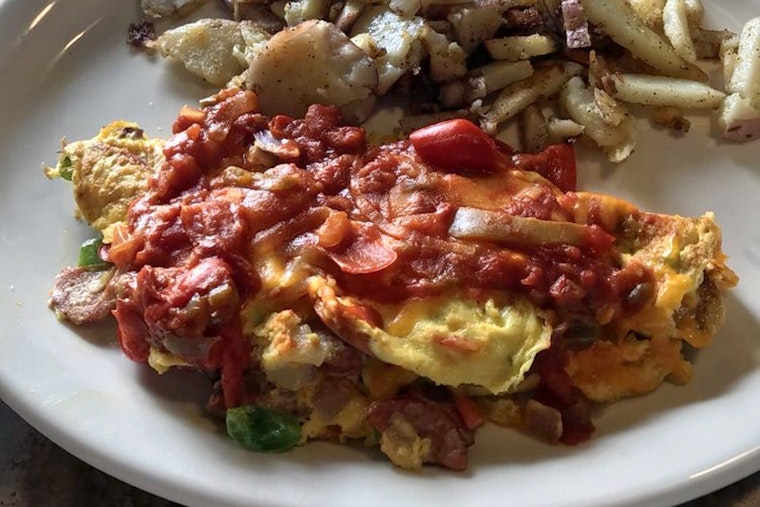 Roseville receives region's second Huckleberry's breakfast spot