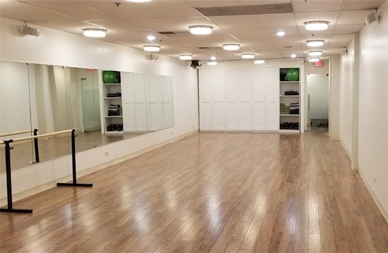 Evolve Yoga & Fitness debuts in Norwood Park