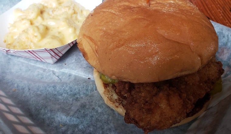 DeeLuxe Chicken opens its doors in Walltown