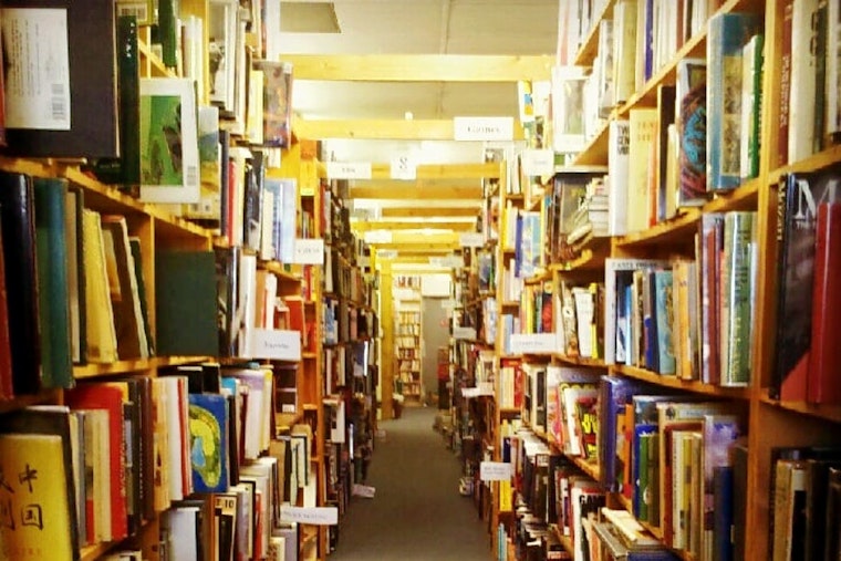Bibliophiles, rejoice:  Here are the 3 best bookstores in Orange