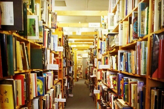 Bibliophiles, rejoice:  Here are the 3 best bookstores in Orange