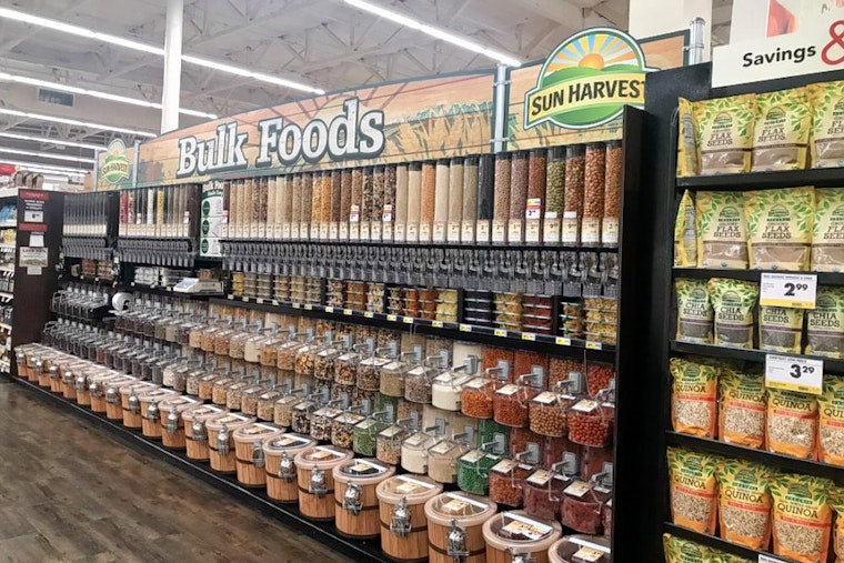 New grocery store Smart & Final Extra now open in downtown San Jose