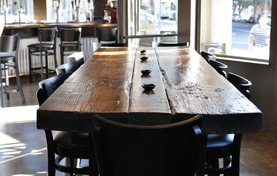 Academy Bar & Kitchen Brings Late-Night Pizza To Fillmore