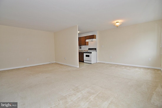 What's the cheapest rental available in Arlington, right now?