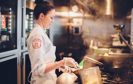 Jobs report: Houston tops nationwide hiring in restaurants and bars, more